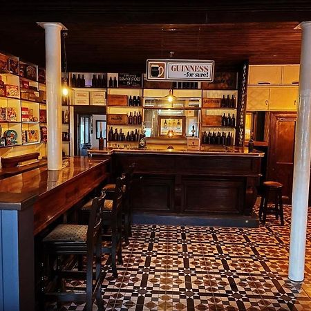 Tw O Connell Old World Irish Pub Villa Cahersiveen Eksteriør billede